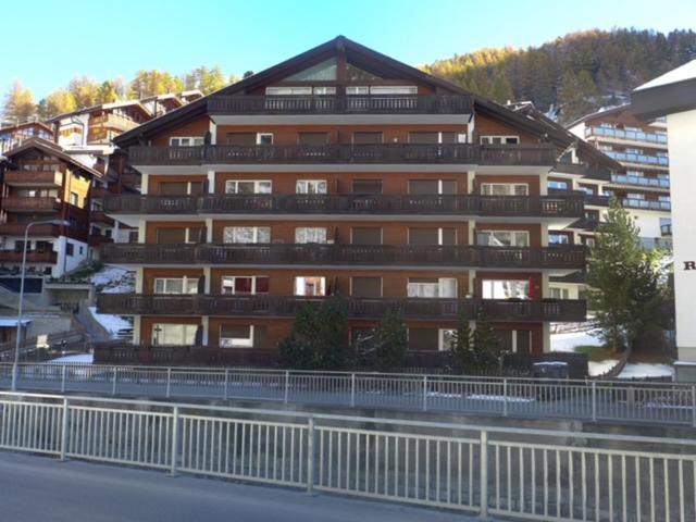 Charming Appartment In Zermatt - "Chez Ruth" Екстериор снимка